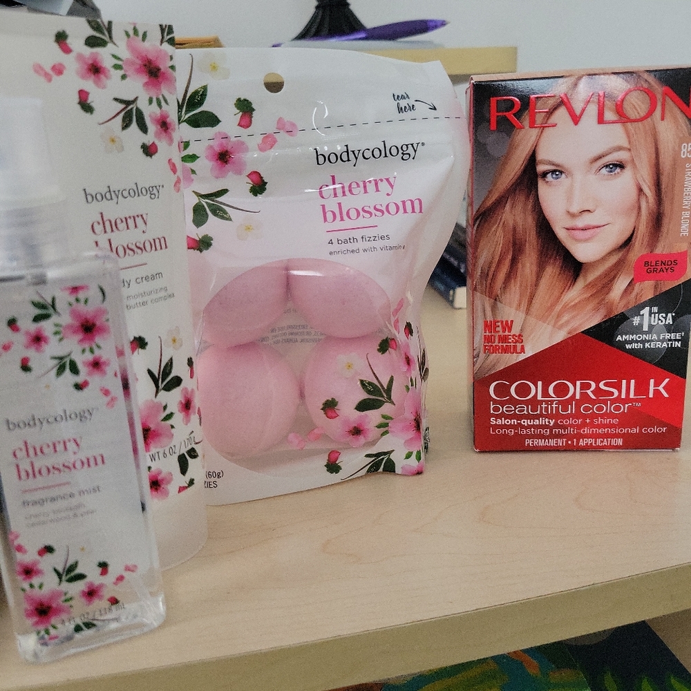 Bodycology Cherry Blossom Set